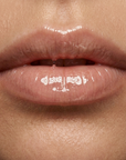 Achieve instant volume with Nubyen Lip Plumping Oil – enriched with marine collagen and AHAs for hydrated, plump lips.