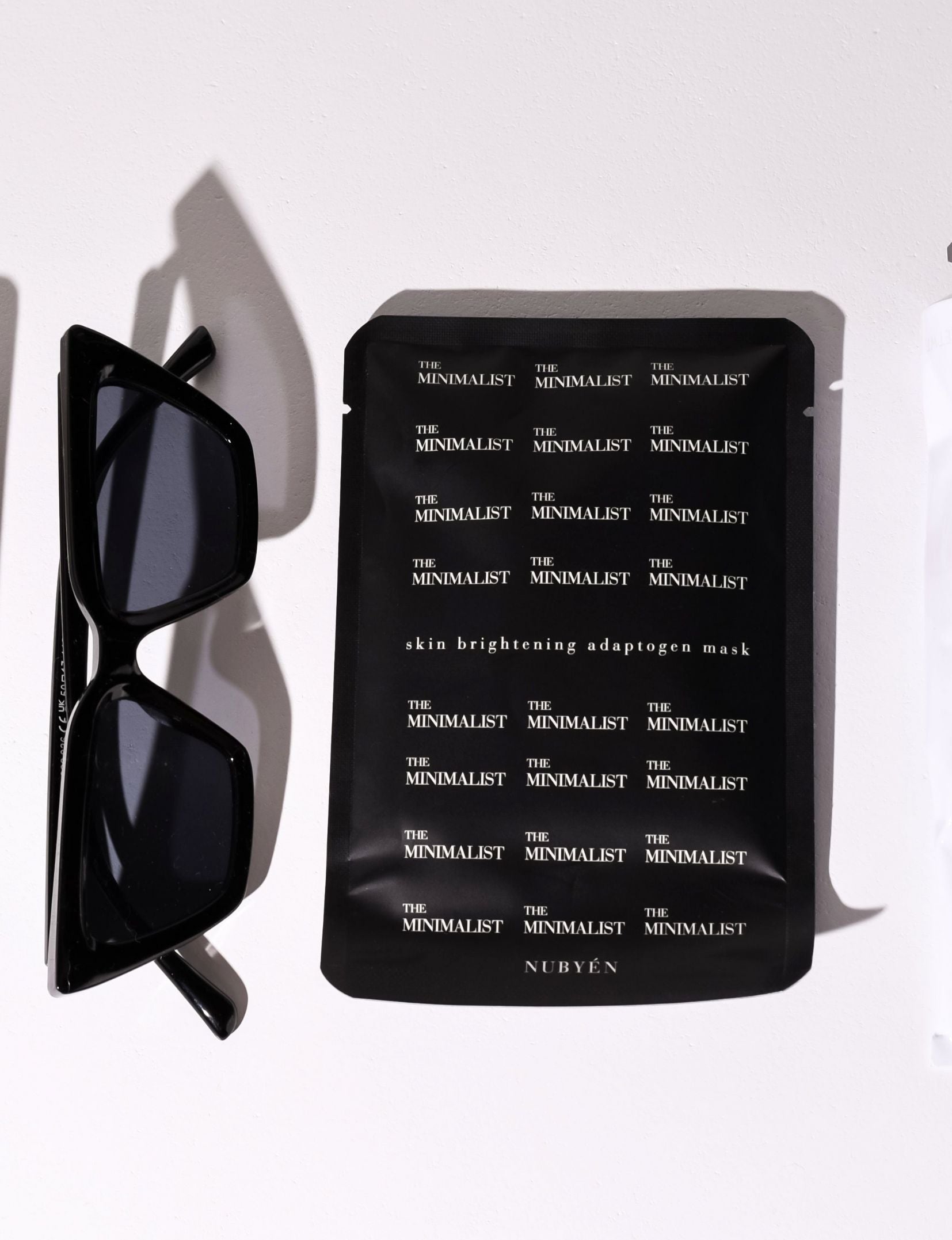 Nubyen Minimalist Masks - Cellulose and algae-infused recovery masks to revitalize and brighten skin. Combat fatigue, stress, and aging with amino adaptogen complexes and triple helix collagen. Perfect for a radiant, firm complexion. Set of 3. Vegan, cruelty-free, and dermatologist-approved.