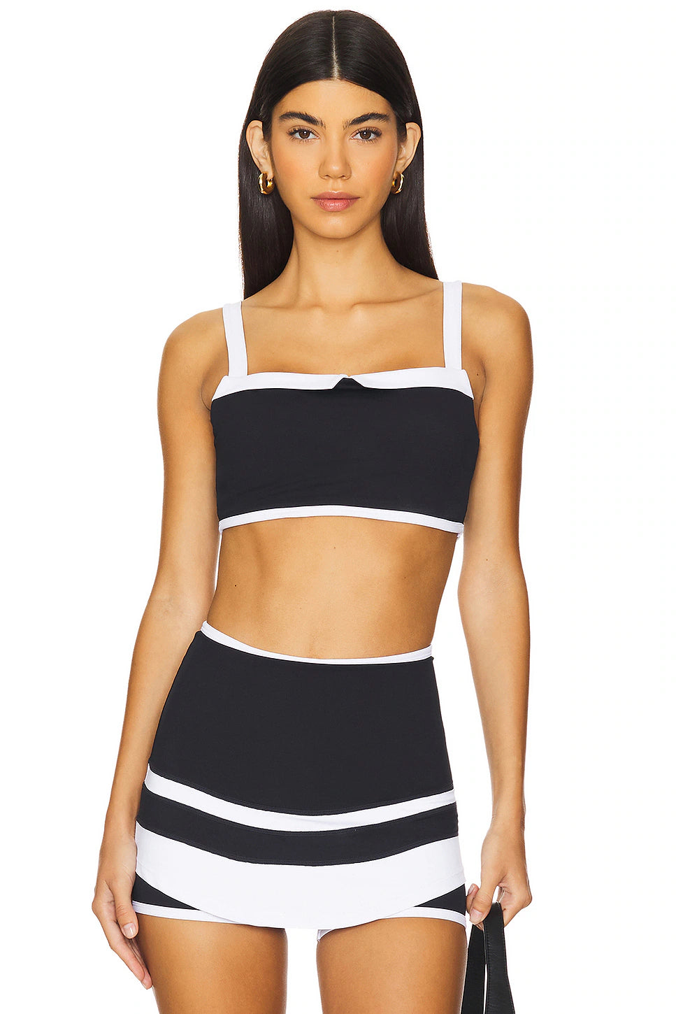 Nubyen Optimist Contrast Bra Top: Premium activewear top featuring a supportive fit, striking contrast design, and breathable fabric. Perfect for workouts, yoga, or athleisure, blending comfort and style to empower your active lifestyle.