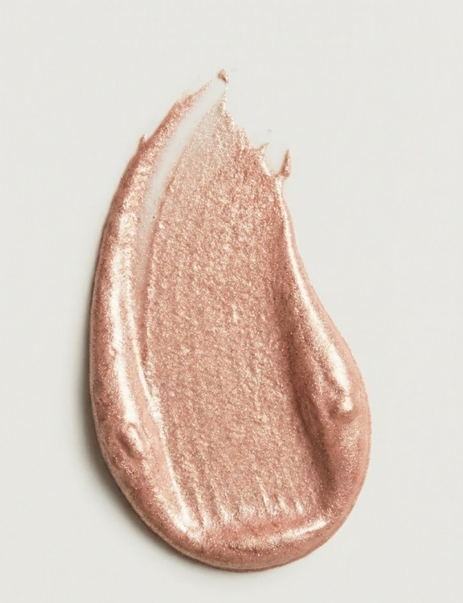 Enhance your natural glow with Nubyen Muse Papaya Fruit Illuminating Skin Highlighter. This water-based, highly pigmented serum brightens and rejuvenates skin with papaya extract, vitamin E, and pearlescent pigments. Perfect for face and body, it delivers a luminous, dewy finish for a flawless complexion