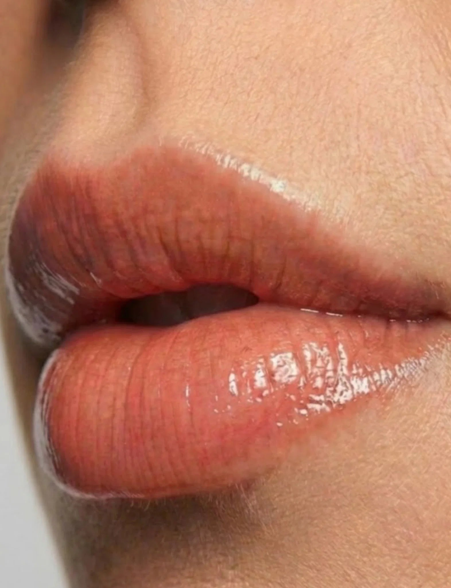 Nubyén Plumping Lip Filá Balm Trio – Bezpieczny, odwracalny i alternatywa dla wypełniaczy ust 
