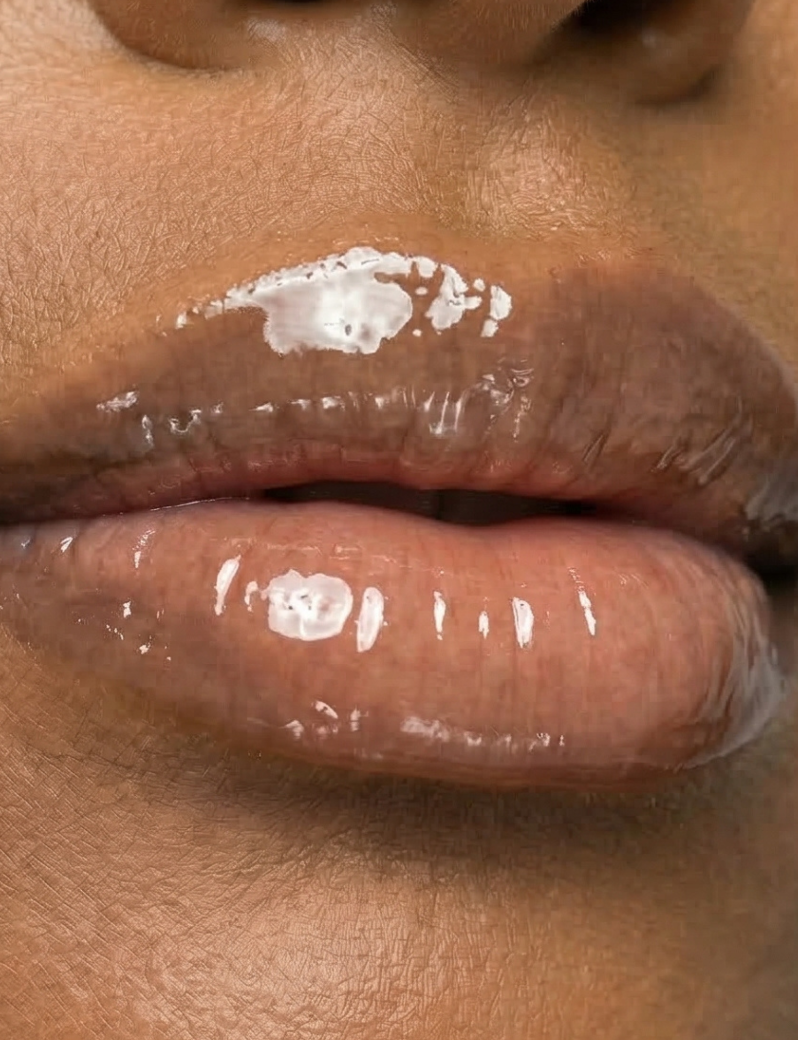 Nubyén Nude Lip Plumping Augmentation Gloss -best safe, reversible lip plumper and a natural alternative to fillers for fuller lips.Nubyen lip plumper, best lip plumper, lip plumping gloss, nubyen lip plumping balm, lip plumping balm, This Lip plumping gloss Nubyen Nude, its our best selling vegan and cruelty free gloss for fuller lips instantly, has natural ingredients such as collagen &amp; hyaluronic acid, best lip plumping lipgloss, best lip plumper, lip filler, full lips, lip injections, to faced lip