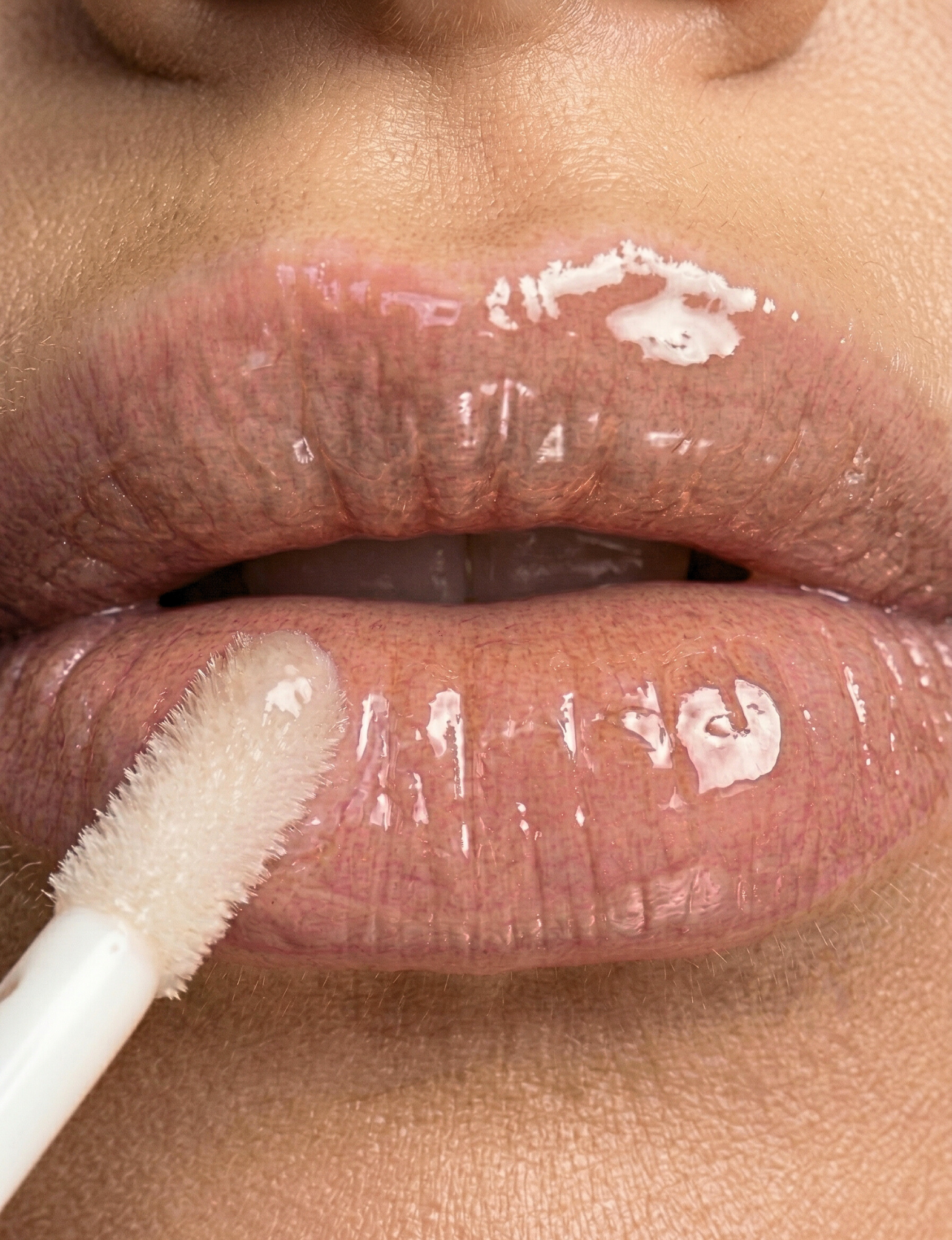 Nubyén Nude Lip Plumping Augmentation Gloss -best safe, reversible lip plumper and a natural alternative to fillers for fuller lips.Nubyen lip plumper, best lip plumper, lip plumping gloss, nubyen lip plumping balm, lip plumping balm, This Lip plumping gloss Nubyen Nude, its our best selling vegan and cruelty free gloss for fuller lips instantly, has natural ingredients such as collagen &amp; hyaluronic acid, best lip plumping lipgloss, best lip plumper, lip filler, full lips, lip injections, to faced lip