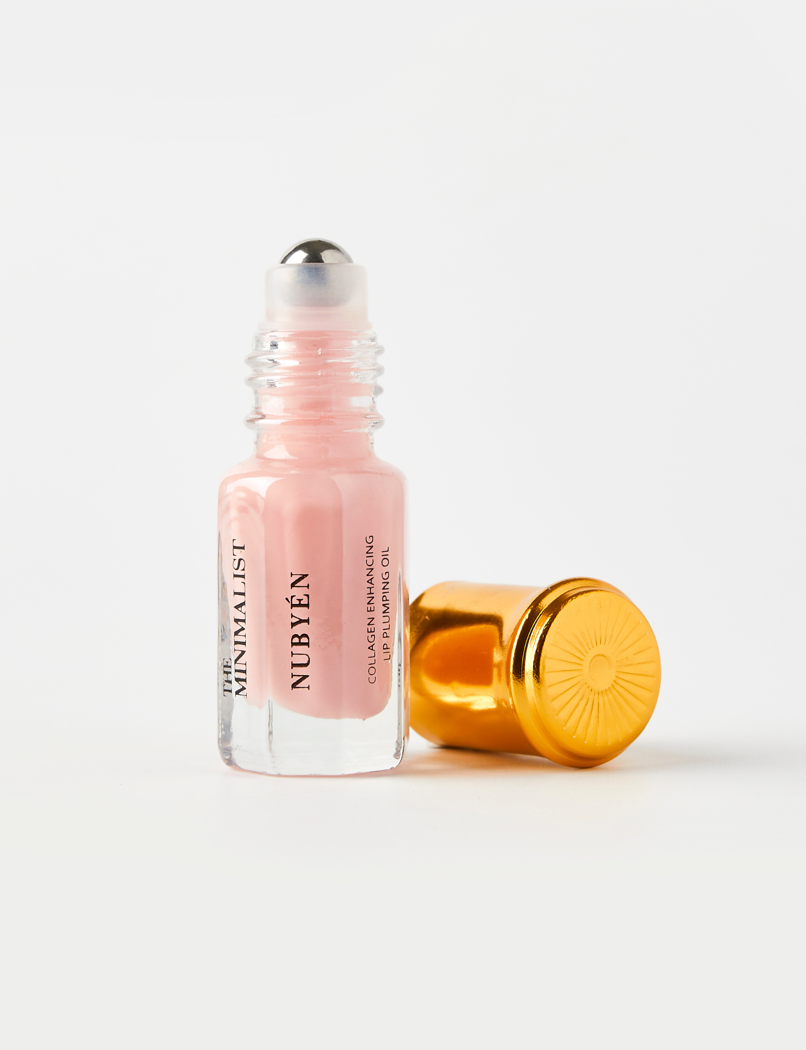 Achieve instant volume with Nubyen Lip Plumping Oil – enriched with marine collagen and AHAs for hydrated, plump lips.