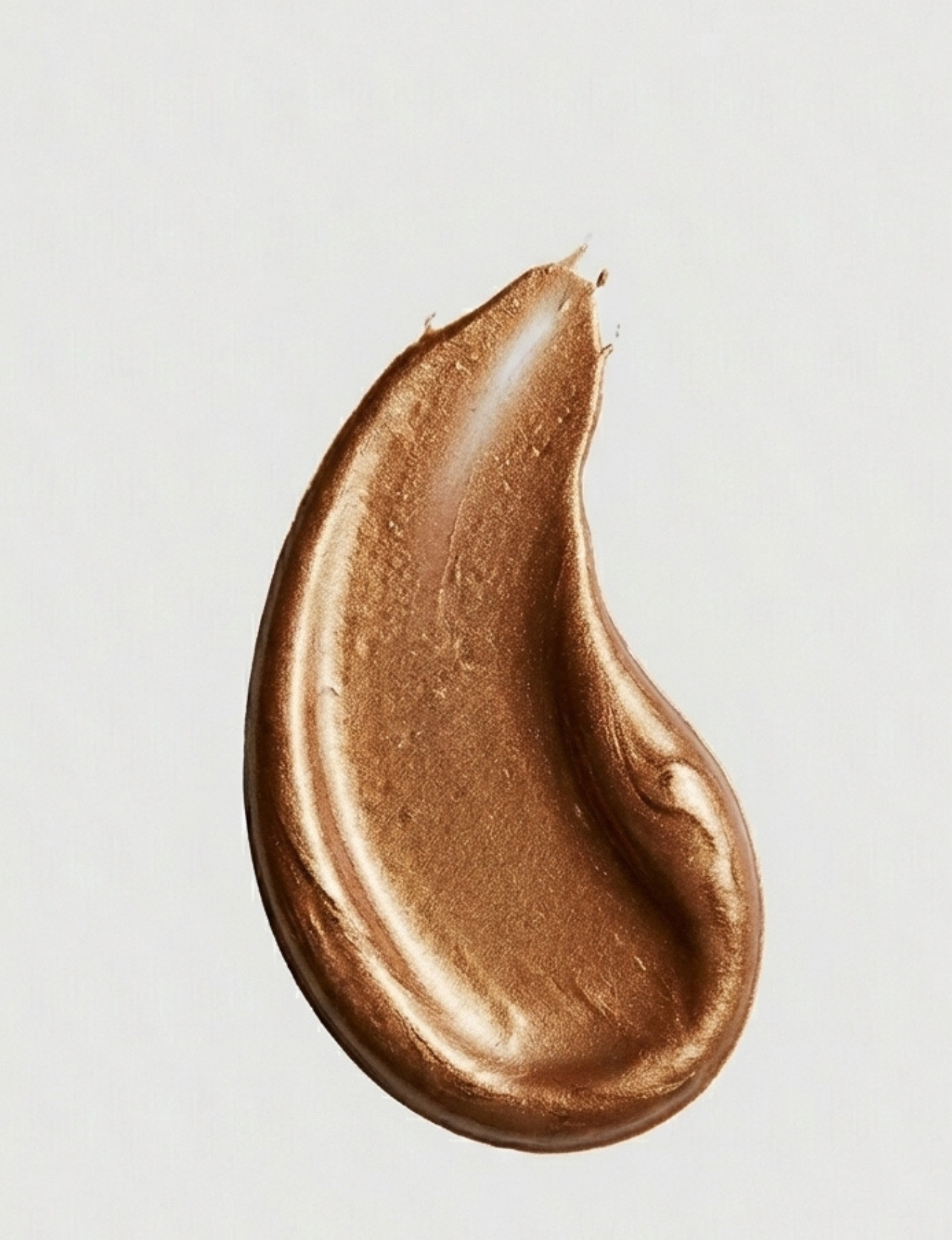 Enhance your natural glow with Nubyen Muse Papaya Fruit Illuminating Skin Highlighter. This water-based, highly pigmented serum brightens and rejuvenates skin with papaya extract, vitamin E, and pearlescent pigments. Perfect for face and body, it delivers a luminous, dewy finish for a flawless complexion
