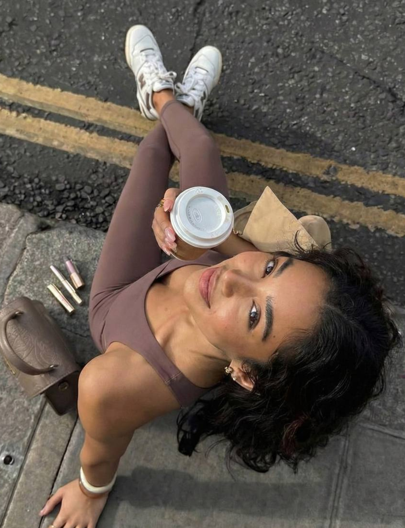 Nubyen I am prosperous  High-Rise V-Wrap Legging women’s sculpting high-waisted leggings with V-wrap waistband and contour performance fabric.