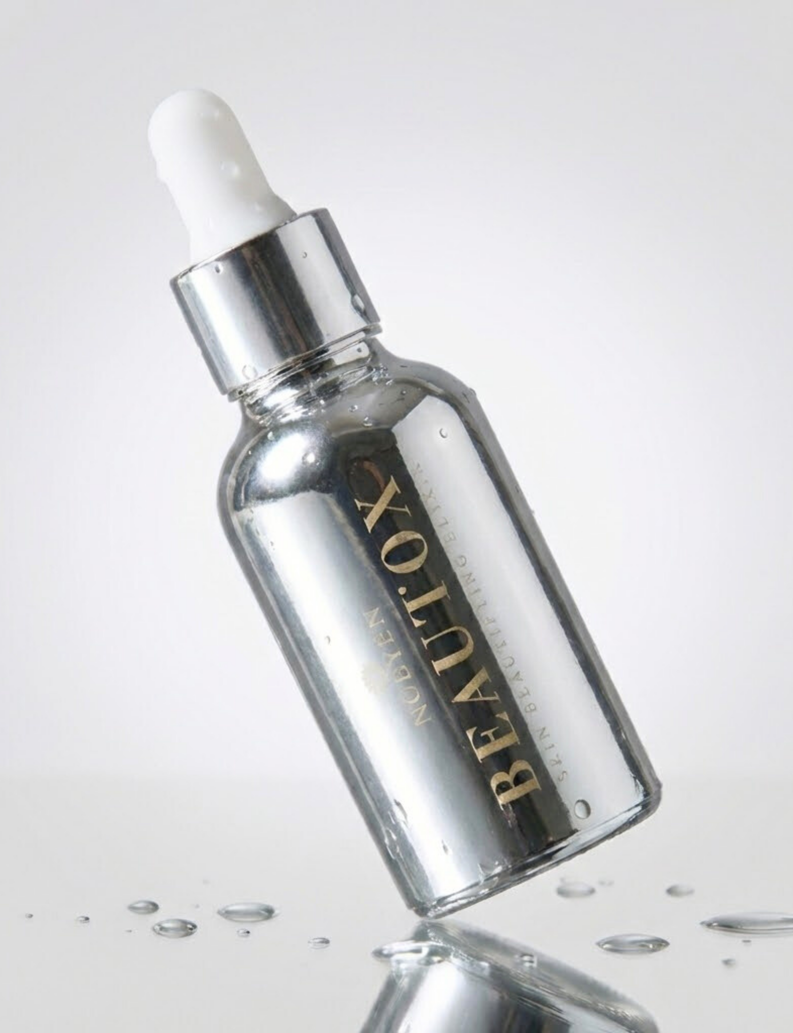 Beautox natural alternative to Botox, vegan skin enhancement serum with Niacinamide, adaptogen amino complexes, and recyclable glass packaging, designed for glowing, lifted skin. Suitable for all skin types.