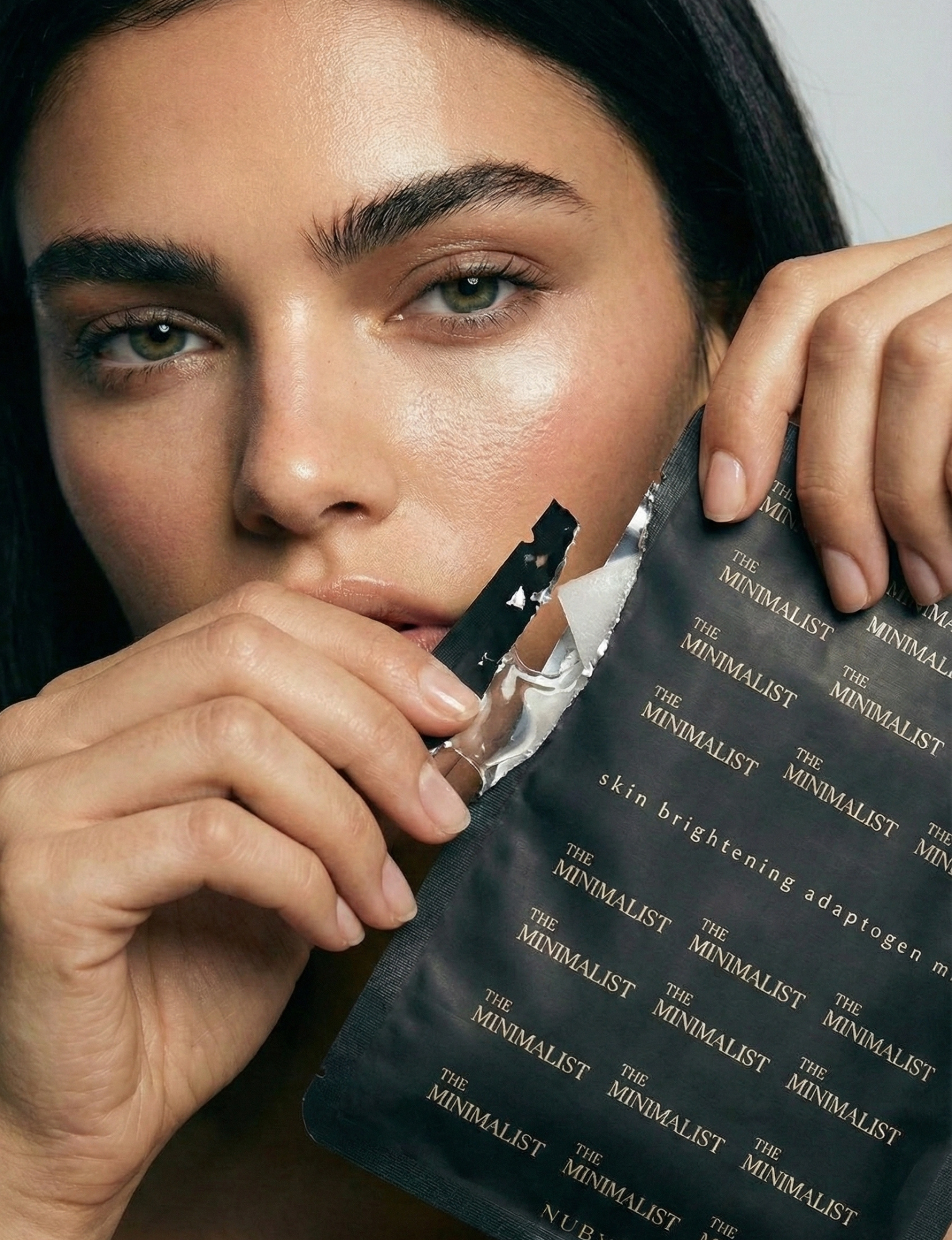 Nubyen Minimalist Masks - Cellulose and algae-infused recovery masks to revitalize and brighten skin. Combat fatigue, stress, and aging with amino adaptogen complexes and triple helix collagen. Perfect for a radiant, firm complexion. Set of 3. Vegan, cruelty-free, and dermatologist-approved.