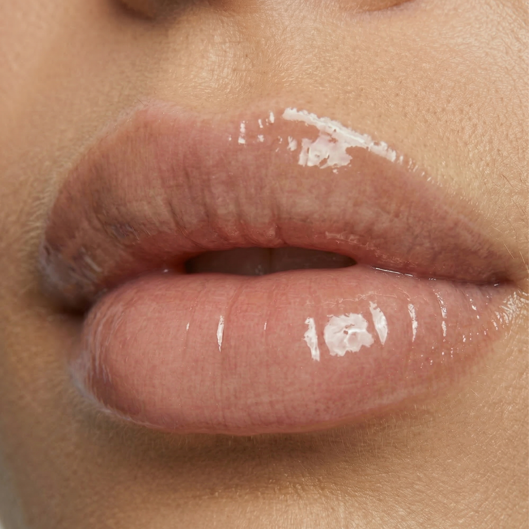 Nubyén Nude Lip Plumping Augmentation Gloss -best safe, reversible lip plumper and a natural alternative to fillers for fuller lips.Nubyen lip plumper, best lip plumper, lip plumping gloss, nubyen lip plumping balm, lip plumping balm, This Lip plumping gloss Nubyen Nude, its our best selling vegan and cruelty free gloss for fuller lips instantly, has natural ingredients such as collagen &amp; hyaluronic acid, best lip plumping lipgloss, best lip plumper, lip filler, full lips, lip injections, to faced lip