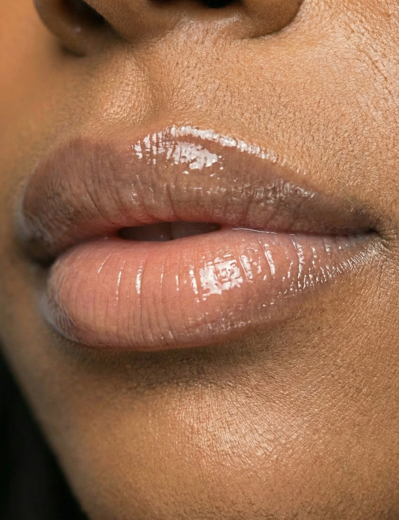 Nubyen lip plumper, best lip plumper, lip plumping gloss, nubyen lip plumping balm, lip plumping balm, This Lip plumping gloss Nubyen Nude, its our best selling vegan and cruelty free gloss for fuller lips instantly, has natural ingredients such as collagen &amp; hyaluronic acid, best lip plumping lipgloss, best lip plumper, lip filler, full lips, lip injections, to faced lip injection, nubyen nude , nubyen lip fila, nubyen lip plumping balm , lip fila, tinted lip plumping elixir, nubyen nude , refy, sephora,