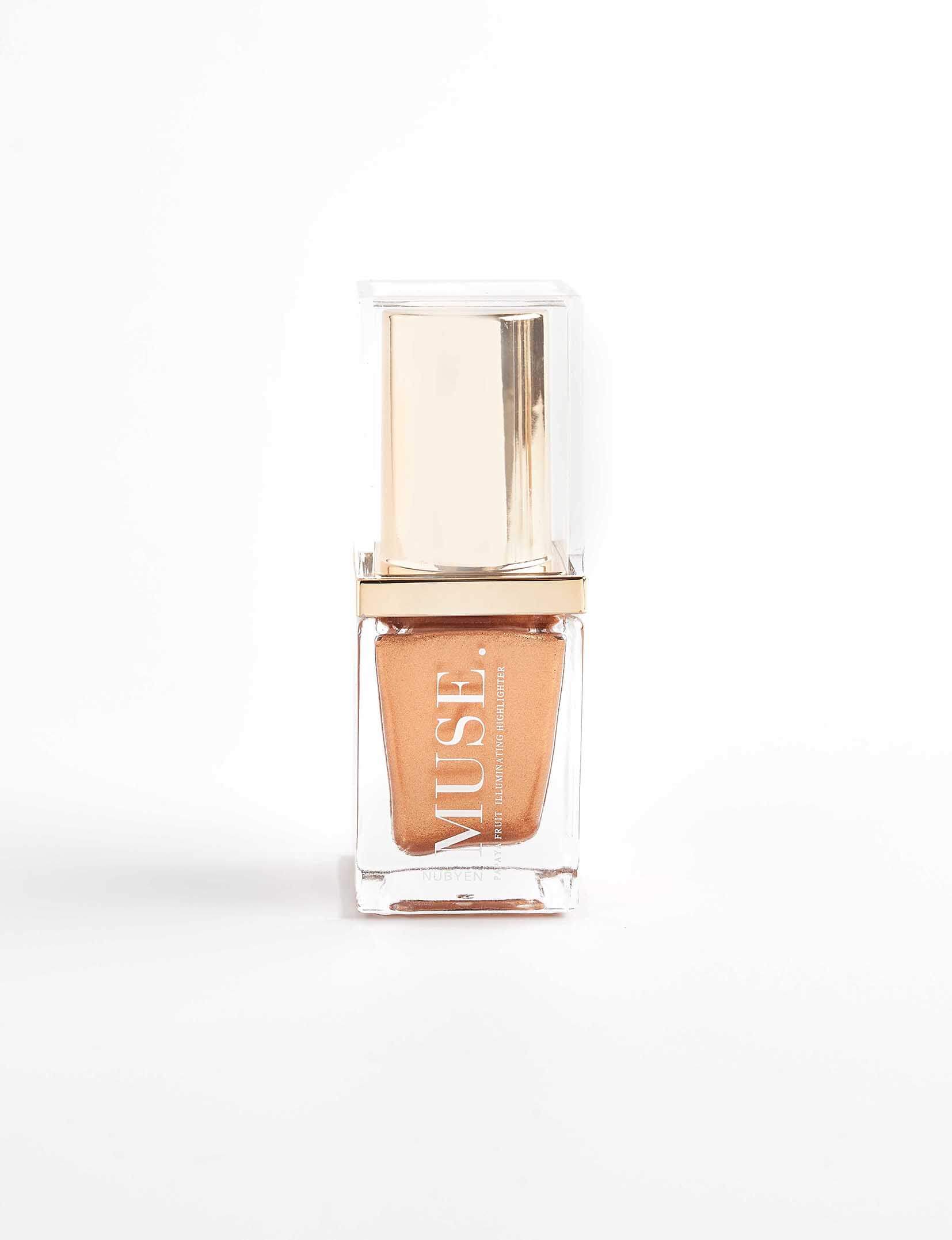 Enhance your natural glow with Nubyen Muse Papaya Fruit Illuminating Skin Highlighter. This water-based, highly pigmented serum brightens and rejuvenates skin with papaya extract, vitamin E, and pearlescent pigments. Perfect for face and body, it delivers a luminous, dewy finish for a flawless complexion