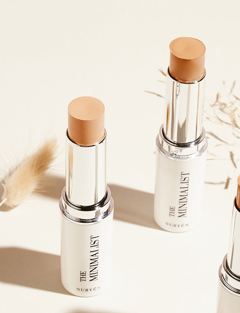 Achieve flawless, radiant skin with Nubyén The Minimalist Nano Particle Light Reflection Foundation. This lightweight, buildable formula uses advanced nano-particle technology to blur imperfections, enhance light reflection, and create a luminous, natural glow. Designed by medical professionals, this foundation is vegan, cruelty-free, and free from parabens, sulfates, and harsh chemicals. Ideal for all skin types, it nourishes and hydrates while delivering long-lasting, even coverage. Elevate your beauty ro